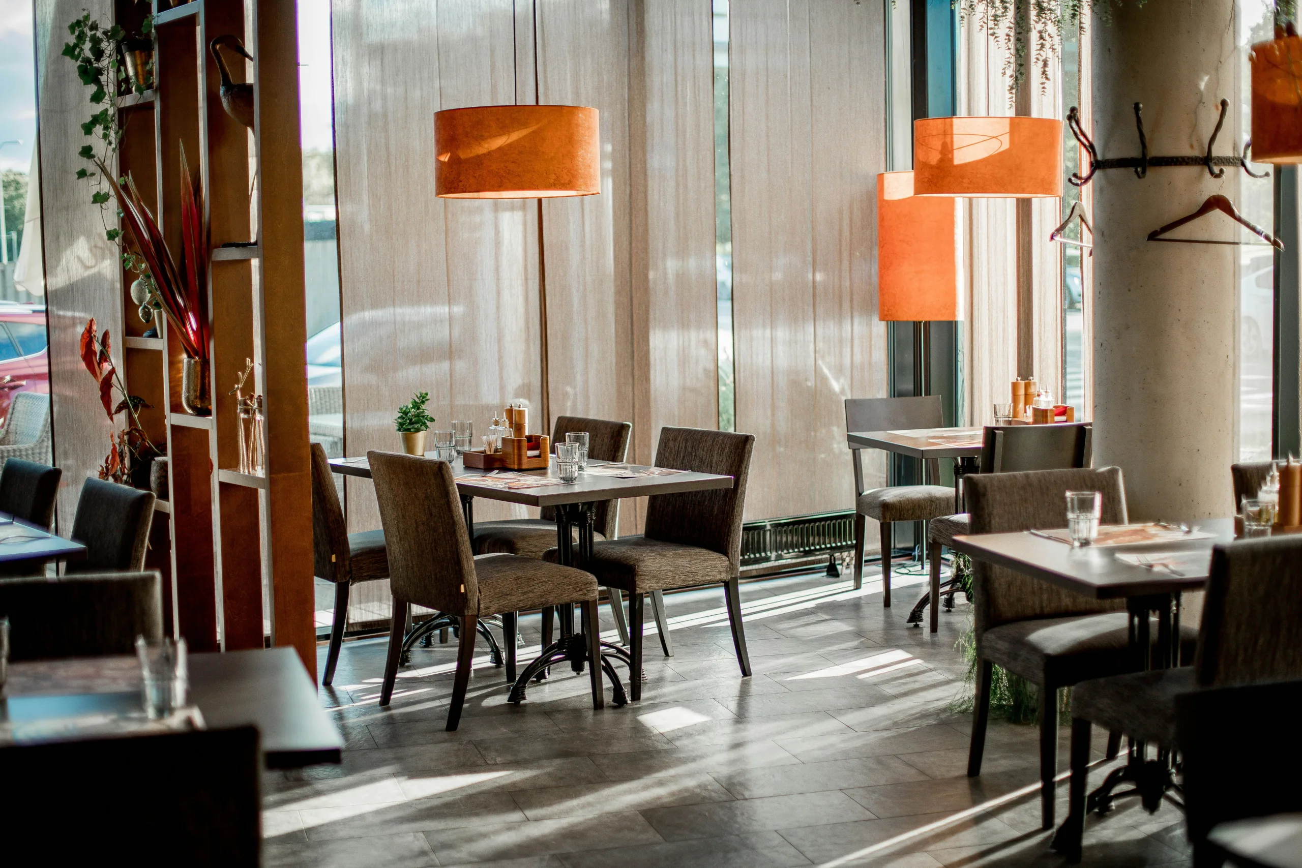 UshowPad 餐飲 - 多人共享美食討論完馬上點